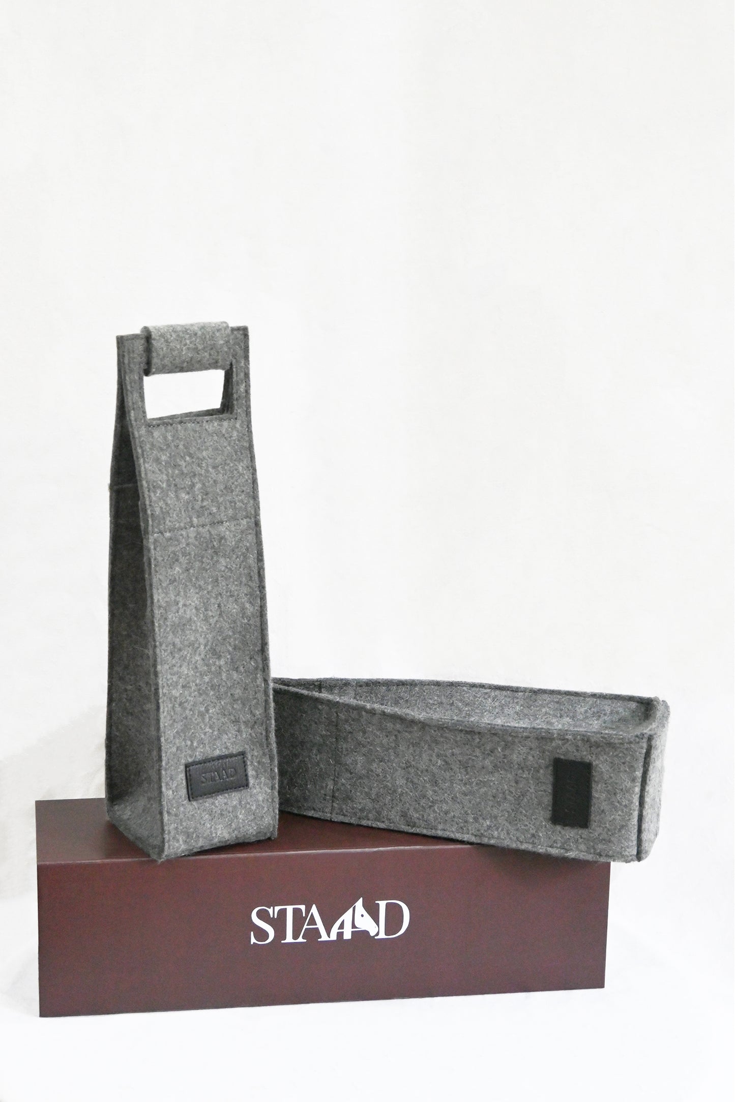 Merino Wine Bag